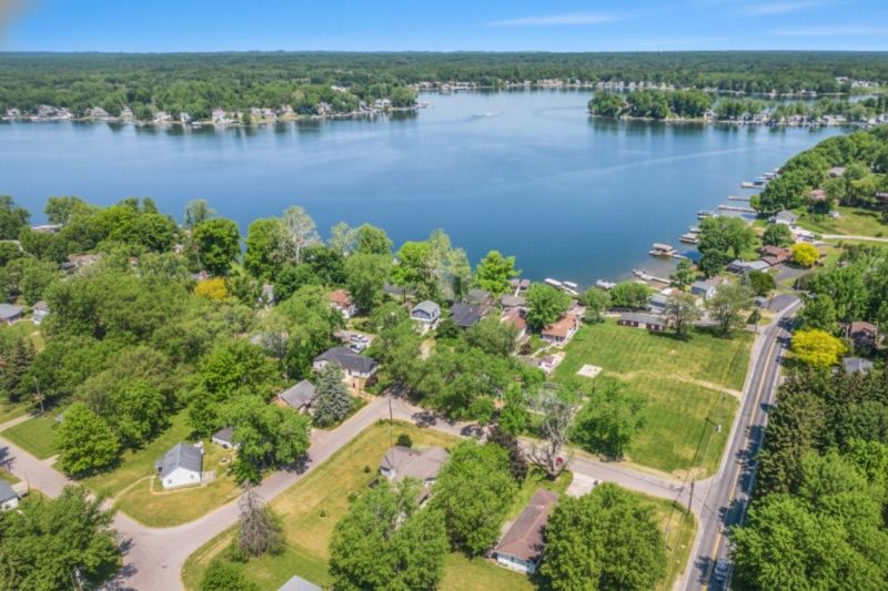 Best Tub To Shower Conversion pros in Walled Lake, MI